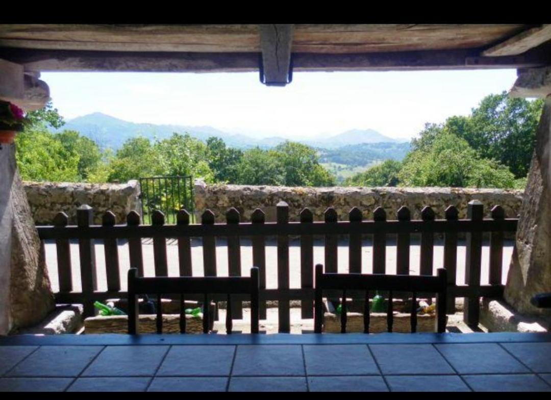 Casa Rural El Cotu En Cangas De Onis Villa Exterior photo