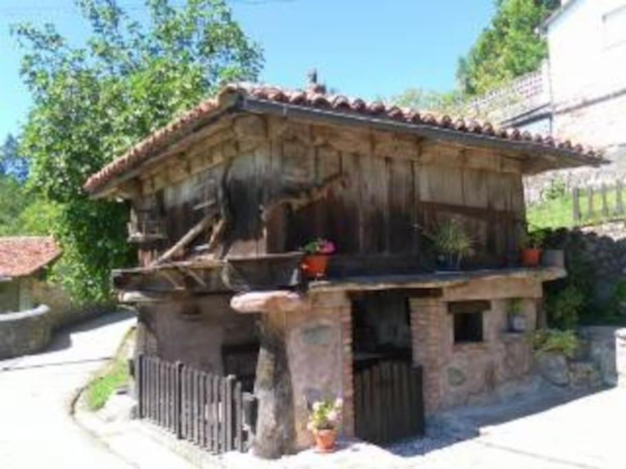 Casa Rural El Cotu En Cangas De Onis Villa Exterior photo